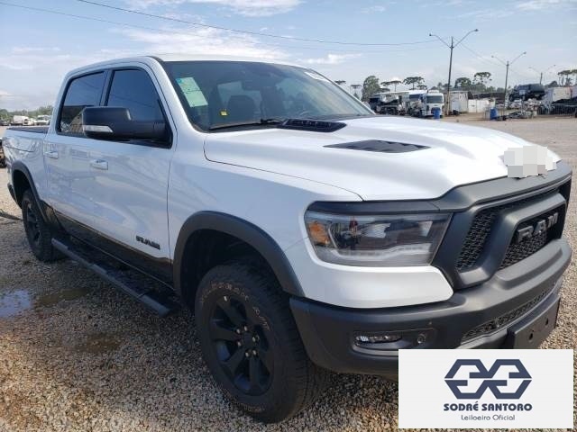 1500 REBEL 5.7 V8 HEMI